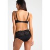 Sutien TRIUMPH Amourette 300 W - Eleganță și Confort în Dantelă Fină