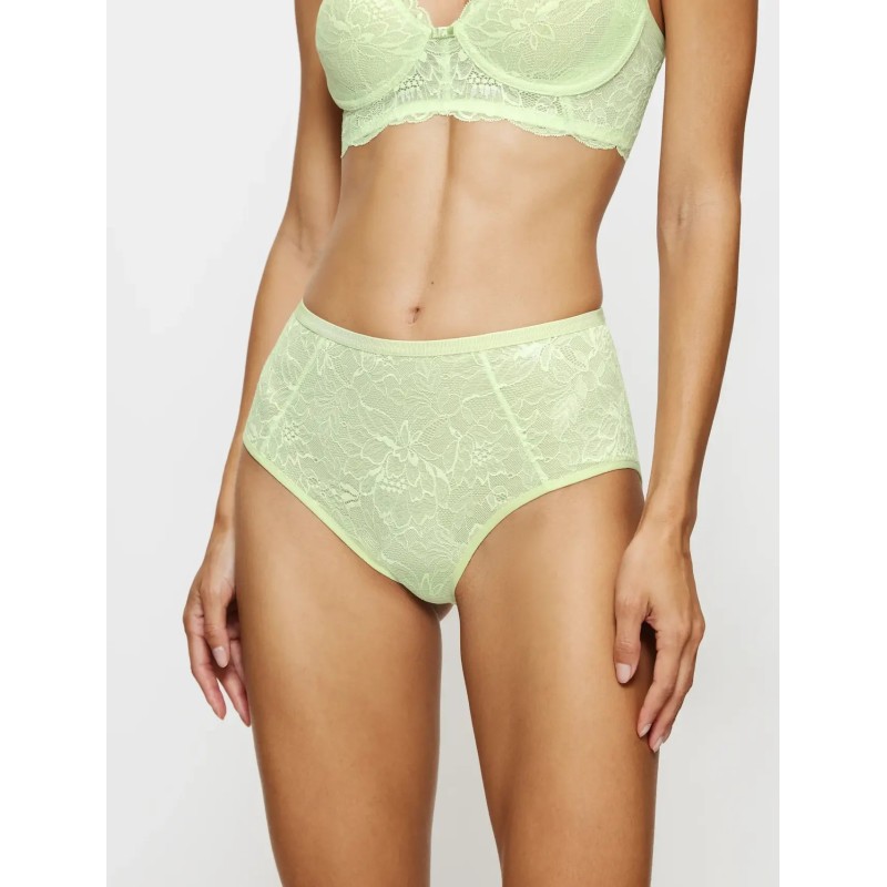 Chilot TRIUMPH Amourette Charm Maxi 01 - Eleganță și Confort de Lungă Durată